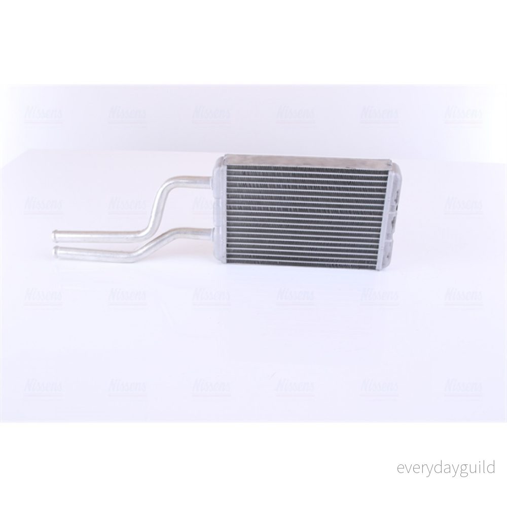 NISSENS 73457 Radiateur De Chauffage avec tuyau